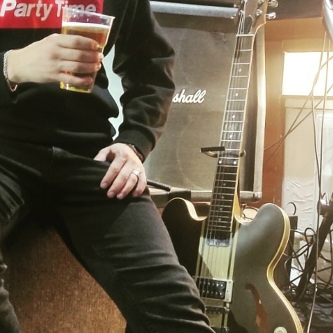 Роман Петров