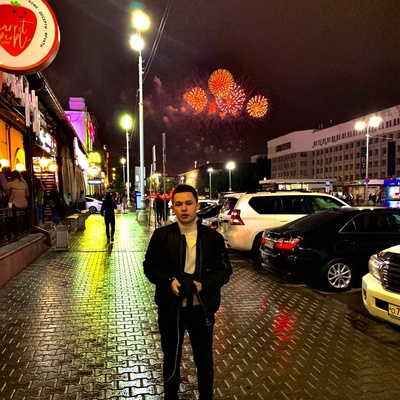 Илдар Искаков
