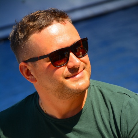 Роман Захаров